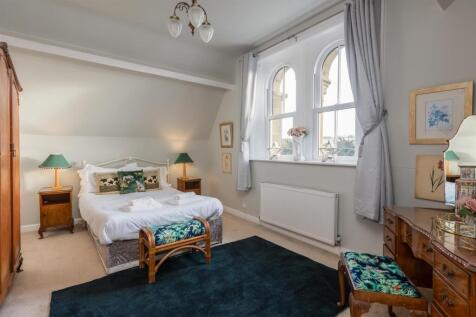 Bedroom 9
