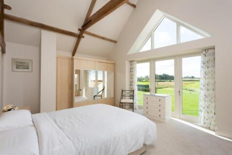 Principal Bedroom Suite