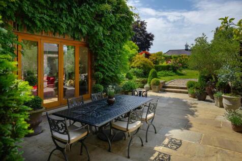 Rear Garden Terrace