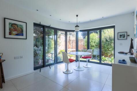 Breakfast Room