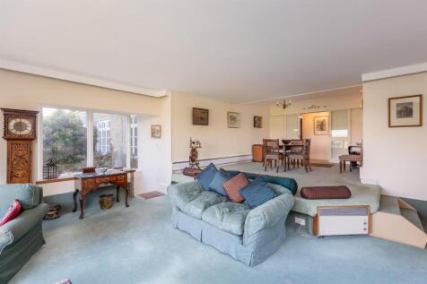 Sitting Dining Room-
