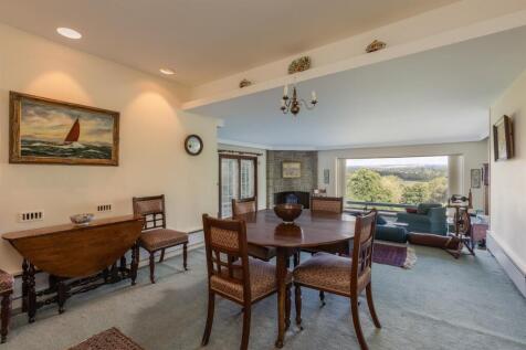 Sitting Dining Room