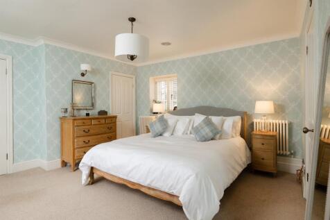 Principal Bedroom Suite