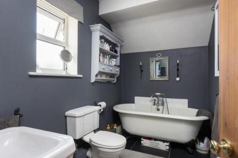 Principal Bedroom Suite