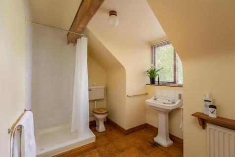 1st Floor Shower Room