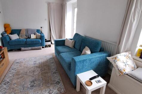 Annexe living room.jpg