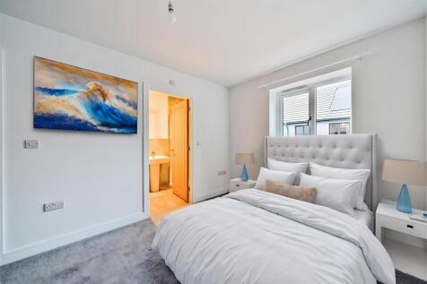 Bedroom 1 staged.jpg