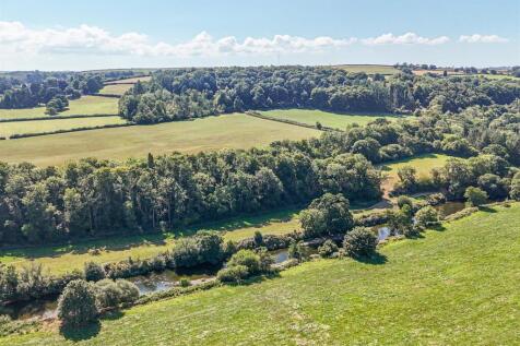 -68a872bf1dc61-1344312-jpg Drone (1).jpg