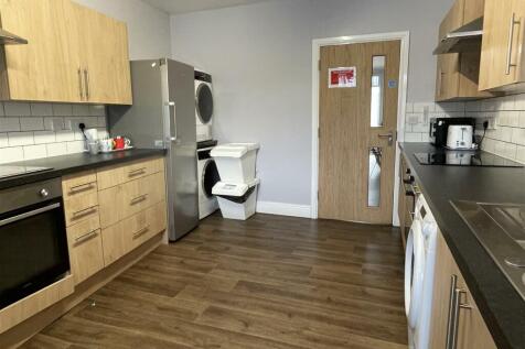 kitchen1.JPG