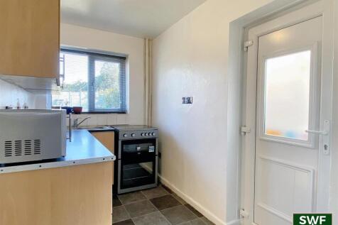 Kitchen3.jpg