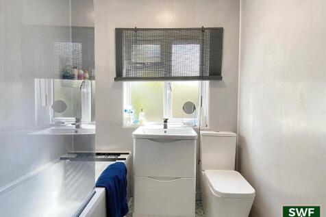 Bath2.jpg