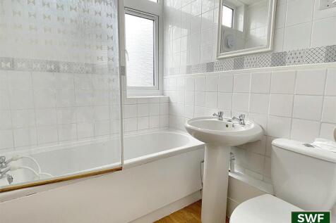 Bath.jpg