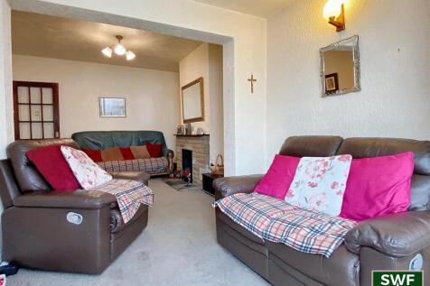 Living room6.jpg