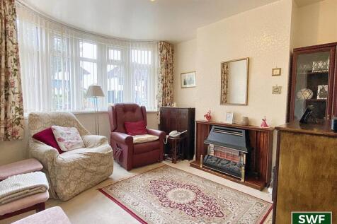 Sitting room4.jpg