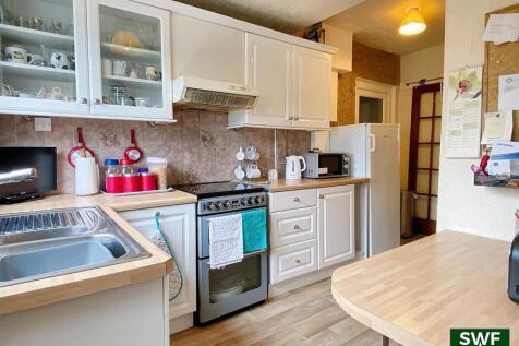 Kitchen4.jpg