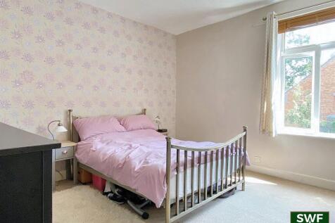 Bedroom1.4.jpg