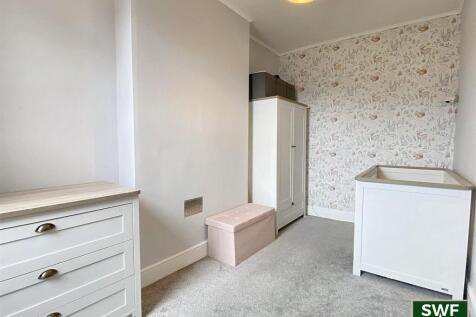 Bedroom2