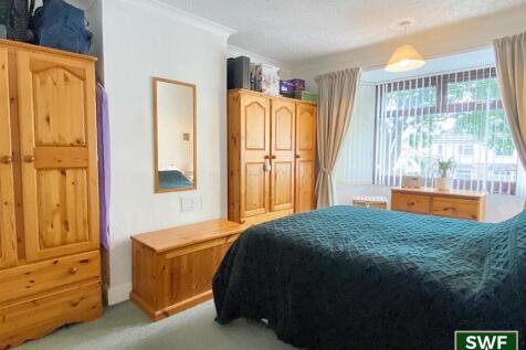 Bedroom1.2.jpg