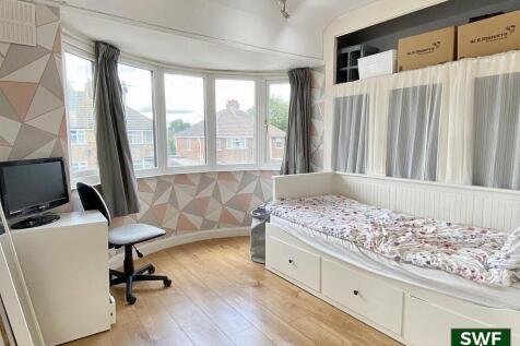 Bedroom2.jpg