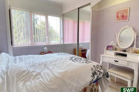 Bedroom2.1.jpg