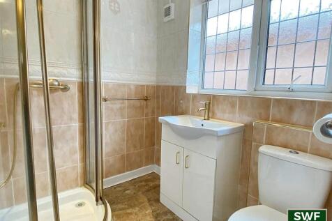 Bathroom (26).jpg