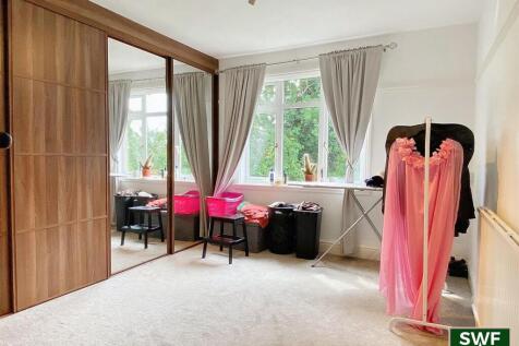 Bedroom2