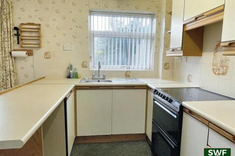 KITCHEN1.jpg