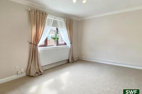 Living room1.jpg
