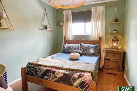 Annex Bedroom.jpg