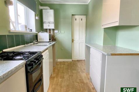 Annex Kitchen3.jpg