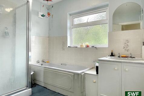 usebathroom (1).jpg