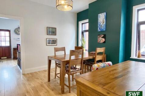 Dining room3.jpg