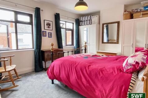 Bedroom2.jpg