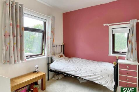 Bedroom3.1.jpg
