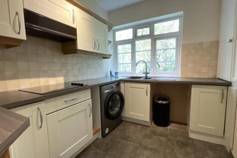 KITCHEN.jpeg