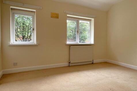 bedroom2.JPG