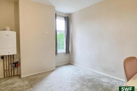 Bedroom3.jpg