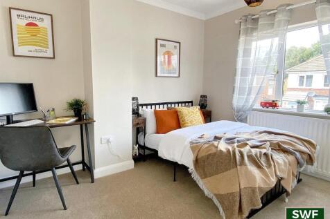 Bedroom2.2.jpg
