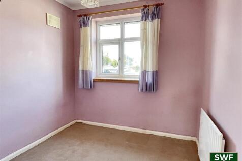 Bedroom3.jpg