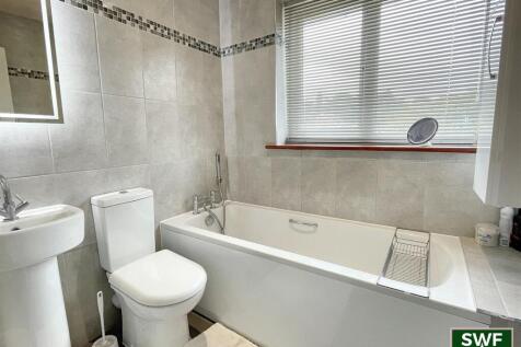 Refitted bathroom2.jpg