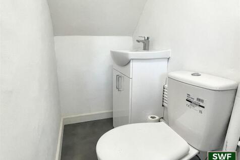 Gr floor wc.jpg