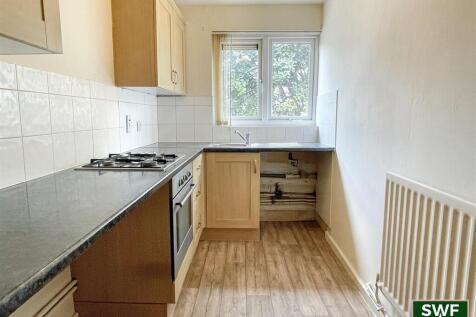 Kitchen2.jpg