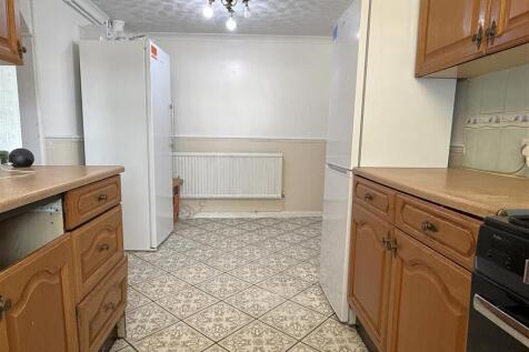 kitchen1.JPG