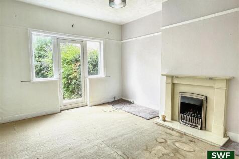 Living room1.jpg