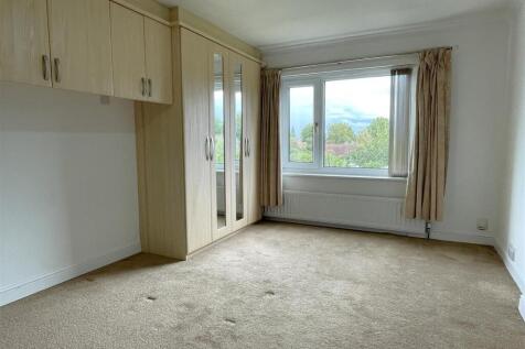 Bedroom.6.JPG