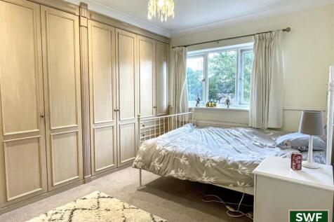 Bedroom2.jpg