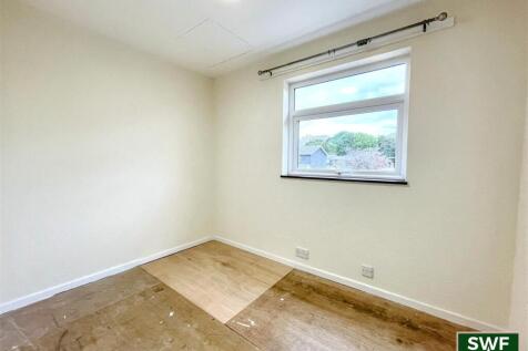 Bedroom3.3.jpg