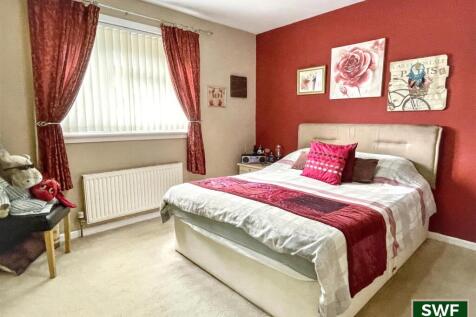 Bedroom1.3.jpg