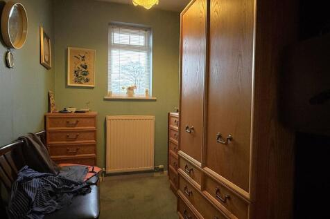 bedroom3.JPG