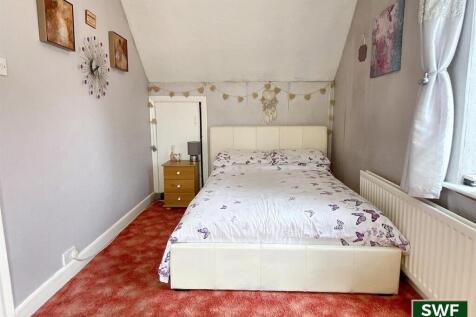Bedroom2.jpg